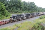 NS 1108 and 9088 as mid-train units on 15T